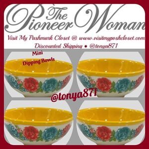 🦋 Pioneer Woman Rose Shadow Mini Dipping Bowls, Set of 4